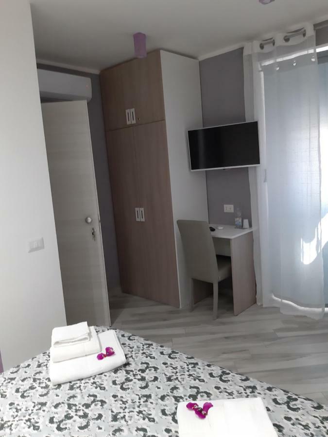 Il Diamante Bed & Breakfast Crotone Exterior photo