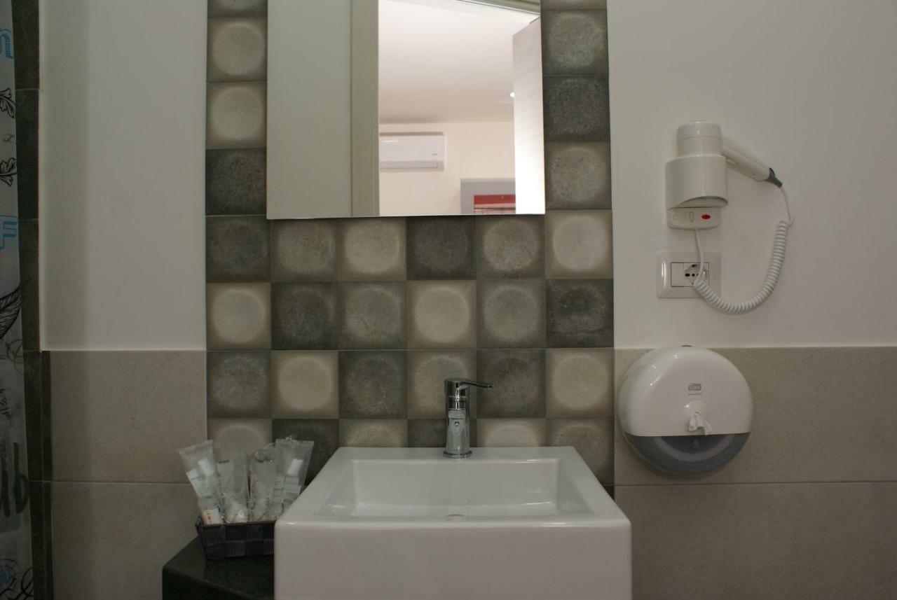 Il Diamante Bed & Breakfast Crotone Exterior photo